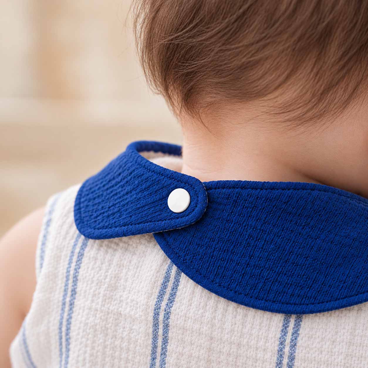 Muslin Triangle Bib (T-Bib)